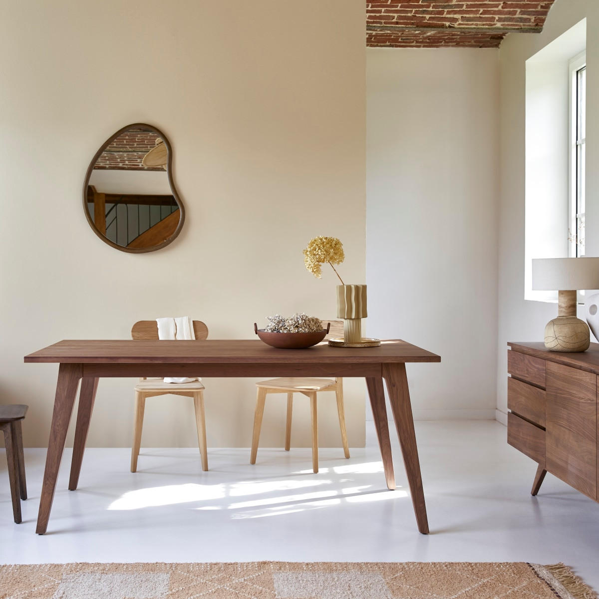 TISCH Esmée Braun aus Walnuss - Braun, Holz (90/180/78cm) - Tikamoon