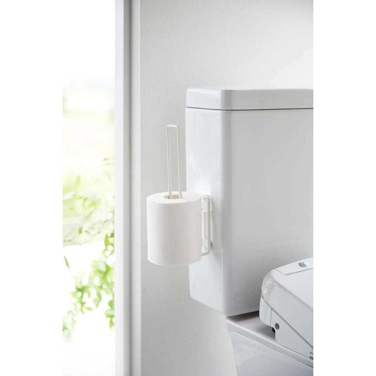 TOILETTENPAPIERHALTER mit Saugnapf – H25 cm - Weiß, Kunststoff (7.7/25/12cm) - Yamazaki