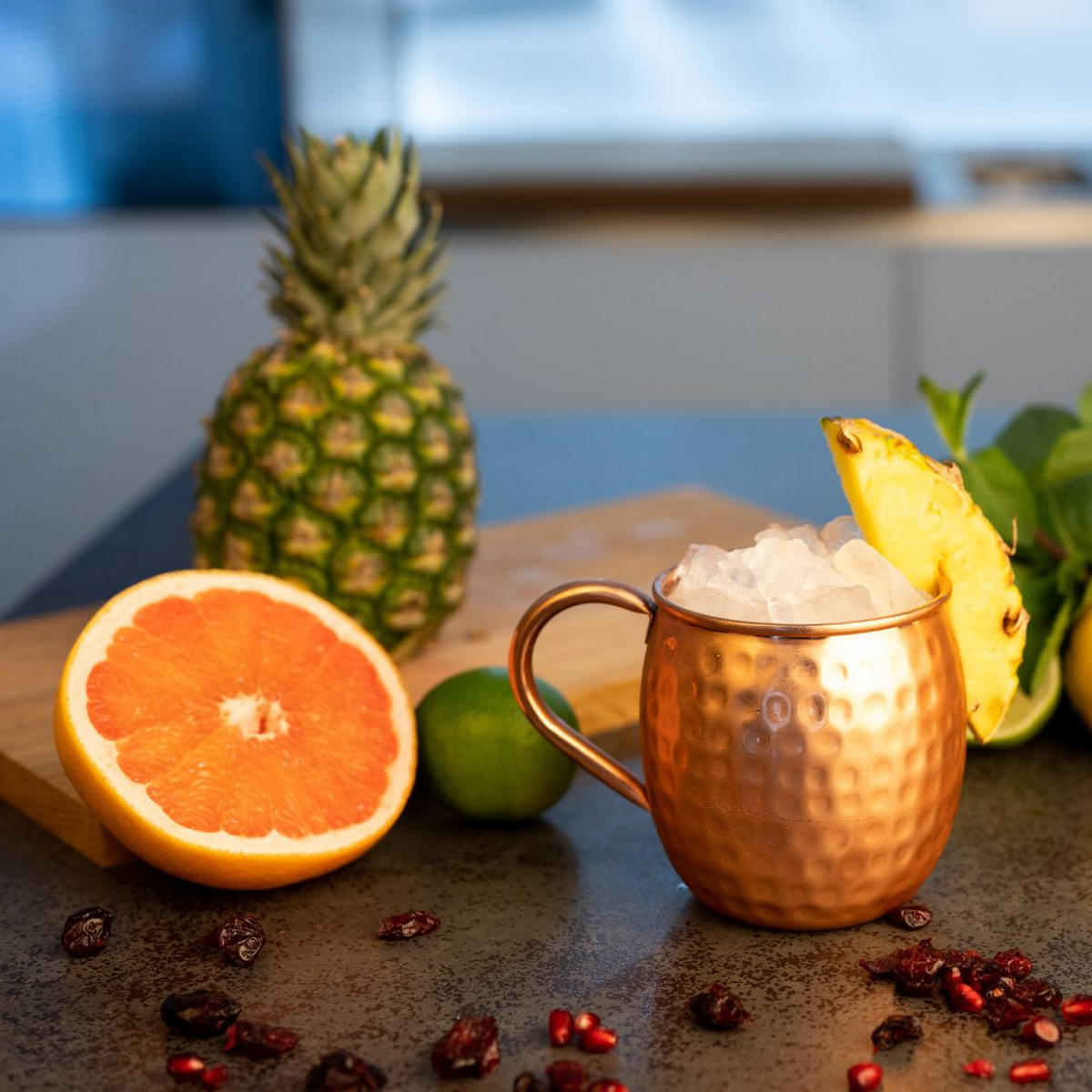 KUPFERBECHER, Cocktailbecher LION 4er Set Moscow Mule 500ml + Zubehör - Kupferfarben, Paraffin (10/9.5/9.5cm) - Specter & Cup