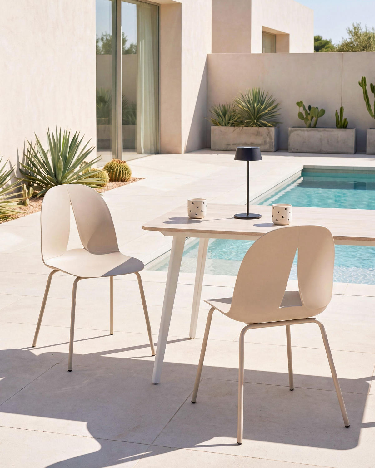 GARTENSTUHL 2er Set ohne Armlehnen Beige Bolgheri - Beige, Kunststoff (49/83/49cm) - Beliani