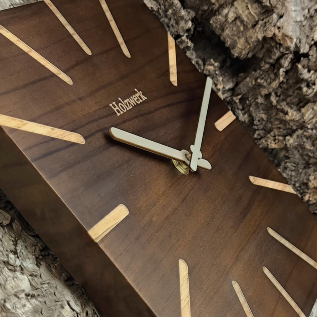 WANDUHR Holz Designer eckige HERZBERG Loft Wand Uhr, braun - Dunkelbraun, Holz/Metall (25/25/2cm) - Holzwerk