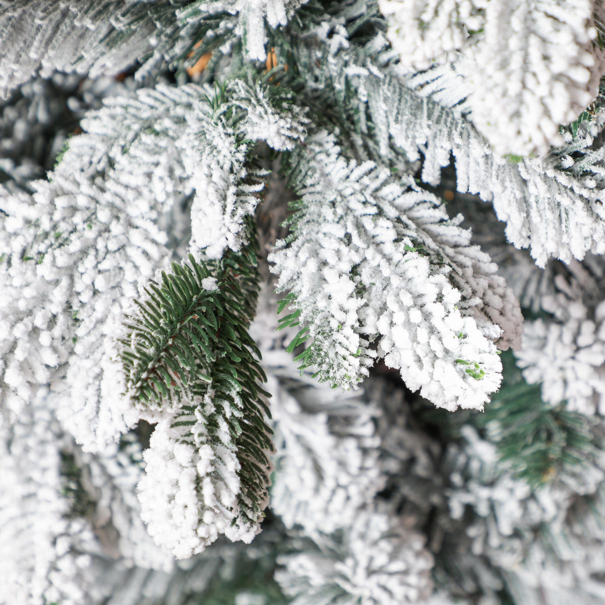 WEIHNACHTSBAUM DE-41535 Kunstschnee und Tannenzapfen, 180 cm Grün - Grün, Kunststoff (183cm) - ComfortXL
