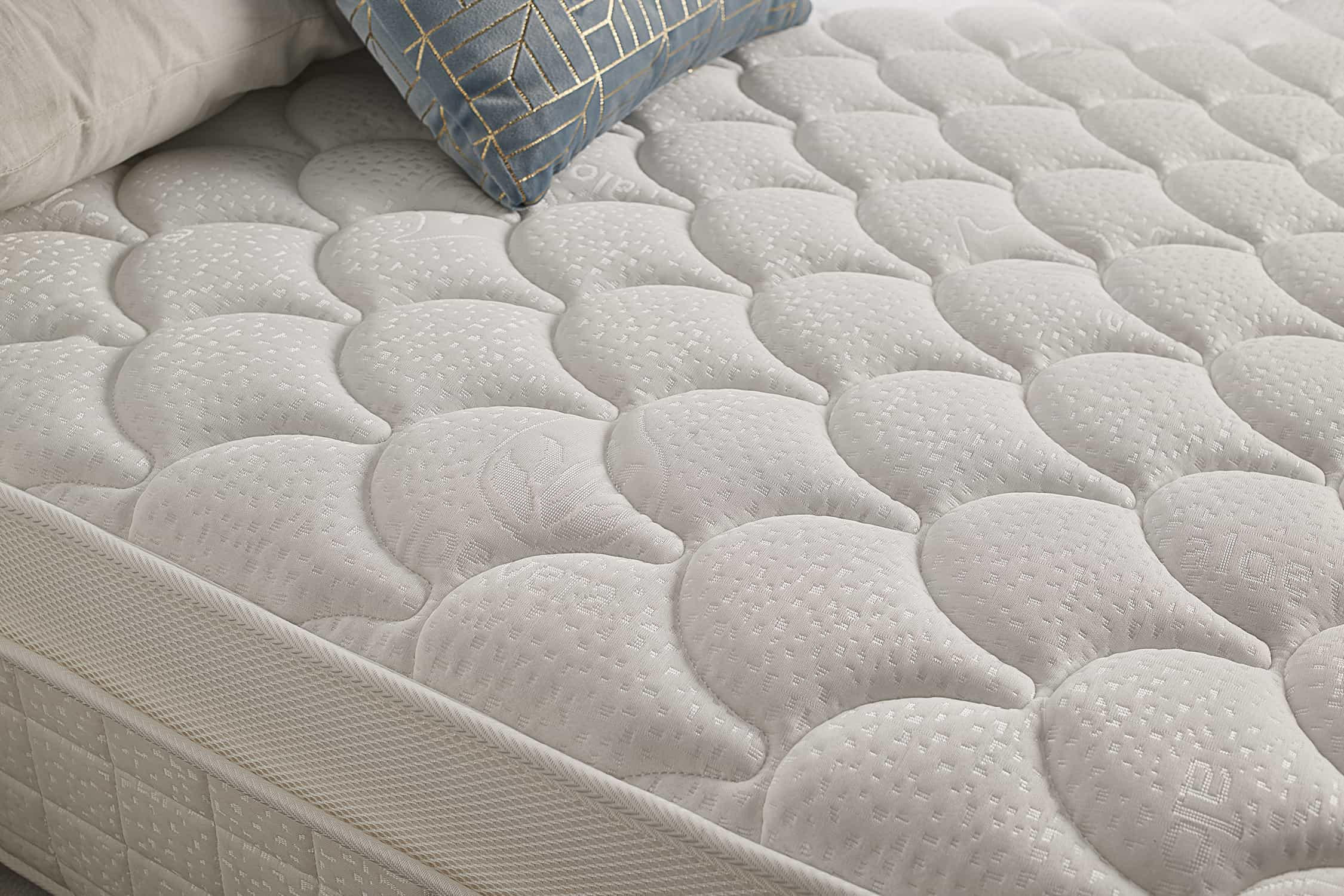 Thumbnail - Moonia Matratze, Weiß, Textil, Rechteckig, 135x200 cm, Oeko-Tex®, Schlafzimmer, Matratzen Shop, Matratzen, Boxspringmatr...
