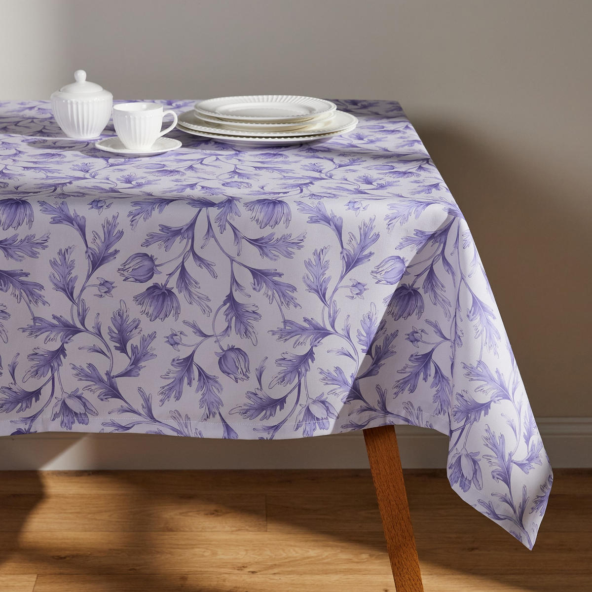 TISCHDECKE Amantello - Violett, Textil (220/150/1cm) - home&you