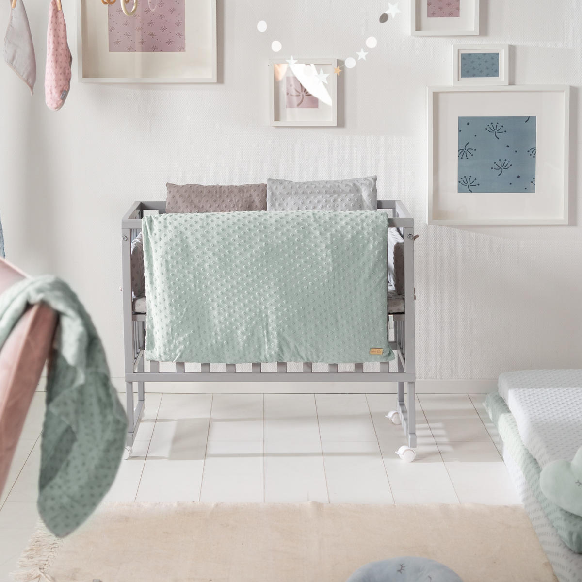 BABYBETTWÄSCHE Lil Planet 100x135 cm frosty green - Grün, Textil (100/135cm) - Roba
