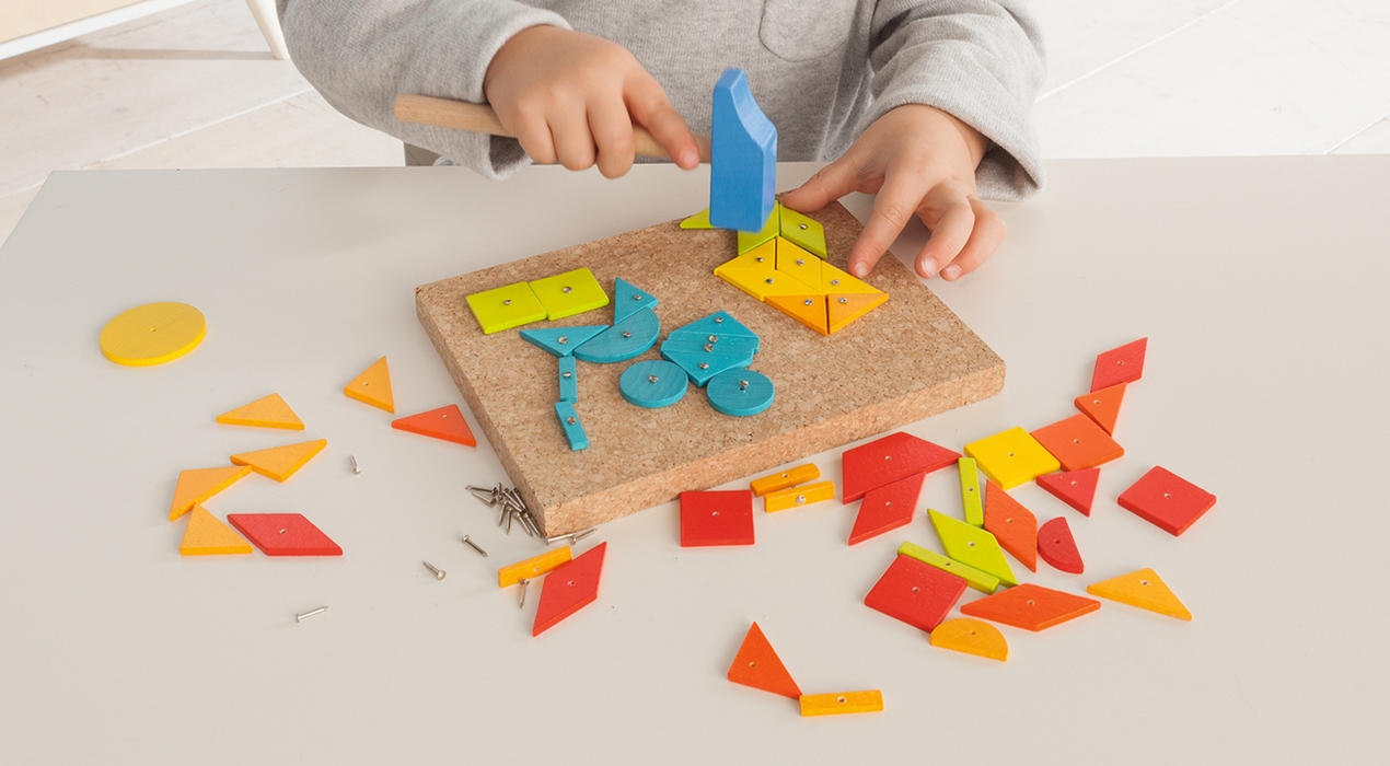 Konstruktionsspielzeug Nagelspiel