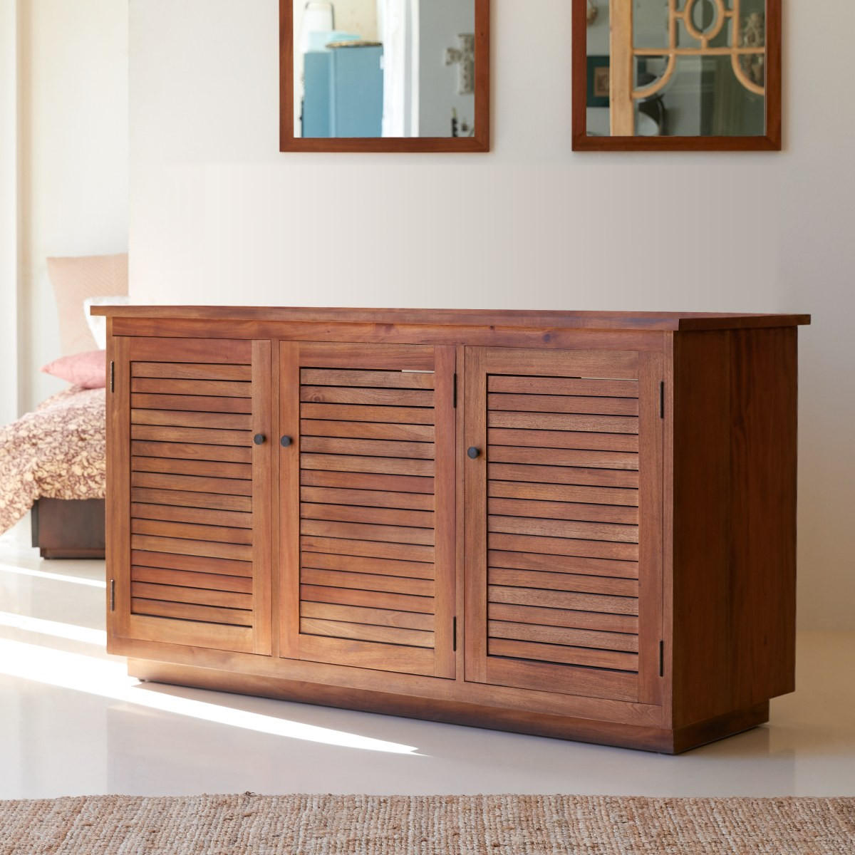 AUFBEWAHRUNGSMÖBEL Loggia Natur aus Akazie - Naturfarben, Holz (132/78/45cm) - Tikamoon