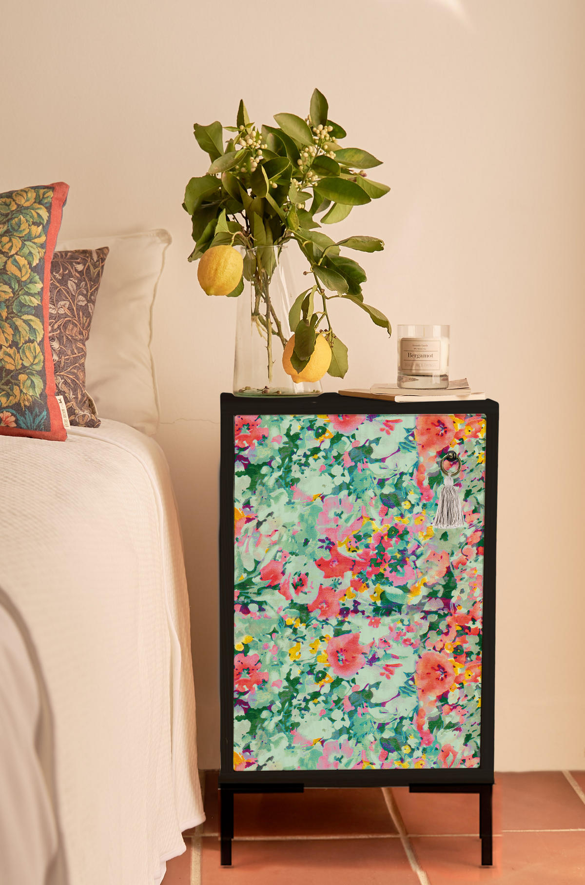 NACHTTISCH aus MDF mit SPRING FLOWERS - Beige, Holzwerkstoff (30/65/40cm) - RNT By Really Nice Things