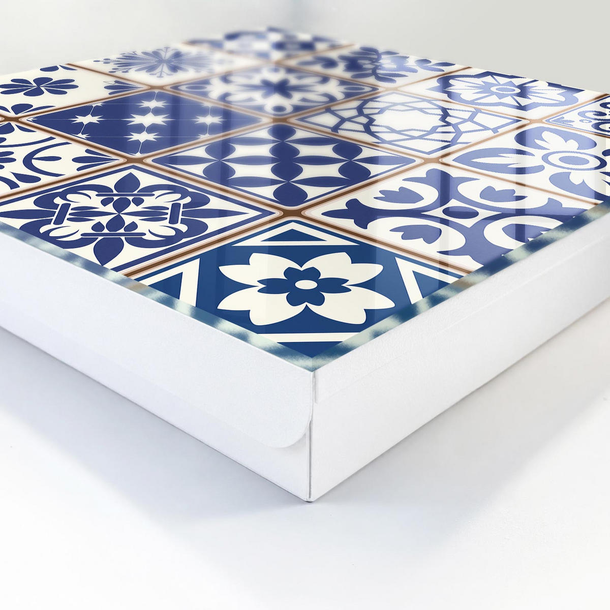 SCHLÜSSELBOX Weiß 30x30 cm – Türöffnung nach rechts - Retro-Mosaik - Blau, Metall (30/30/5cm) - TULUP