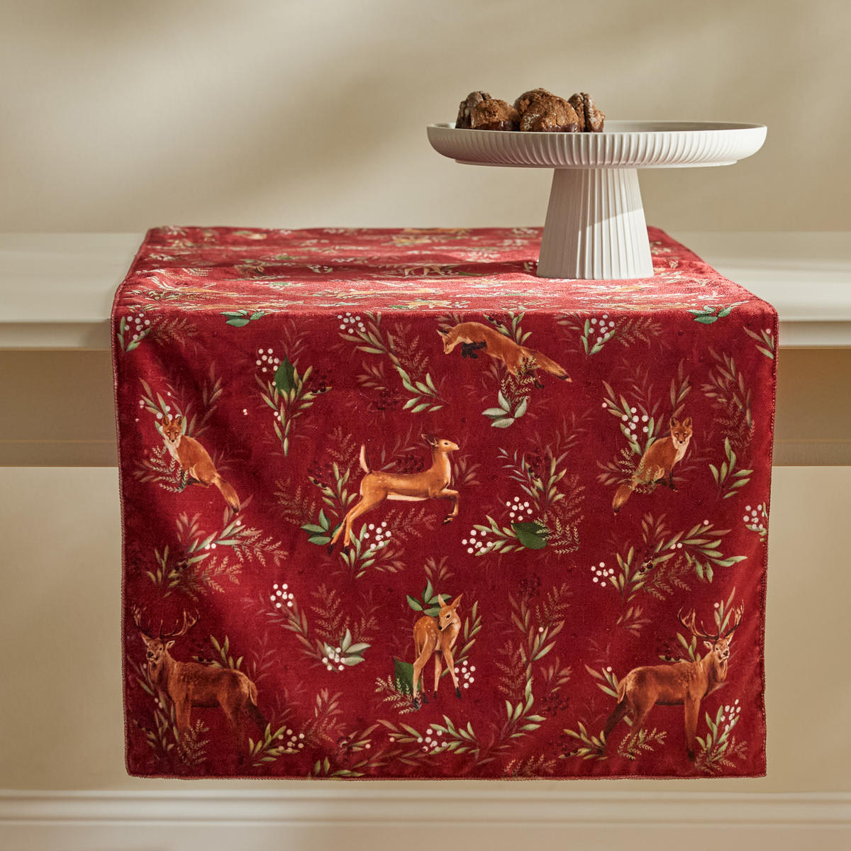 TISCHLÄUFER WILDERO 45x180 cm, Rot, Weihnachten Deko Tischdecke, Christmas - Rot, Kunststoff (180/45/1cm) - home&you