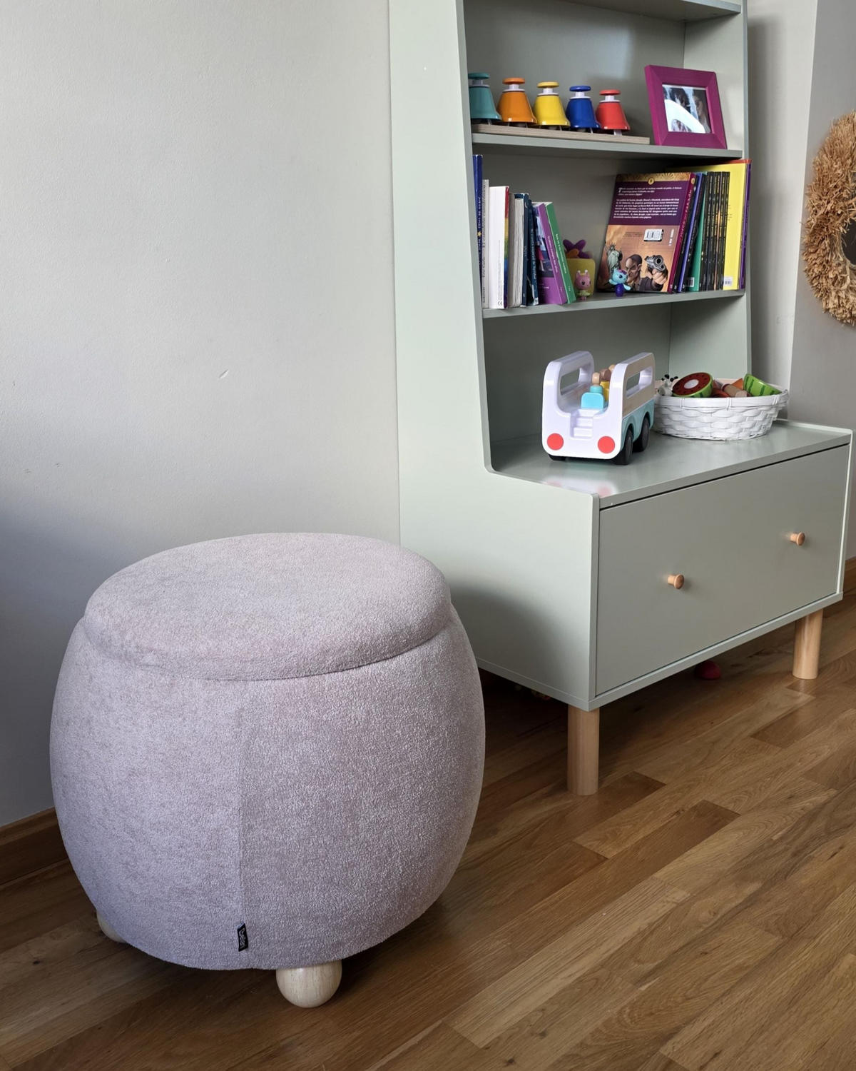 PUF s úložným prostorem Bouclé Světle béžový Annabella - béžová, textil (40/42/40cm) - Beliani