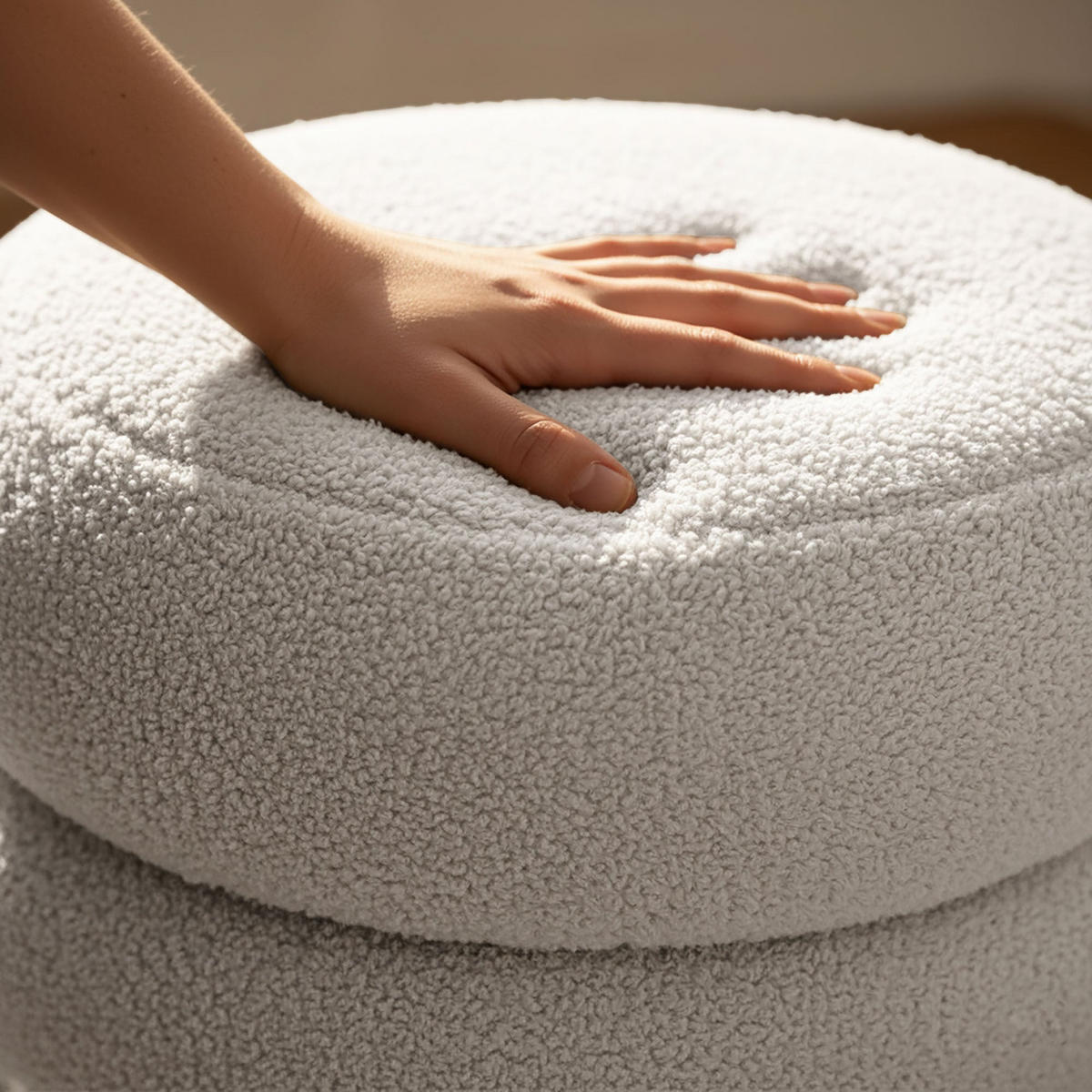 PRESVUČENI POUF s pohranom, bijeli - bijela, tekstil (42/45/42cm) - RAUMHIRSCH FURNITURE