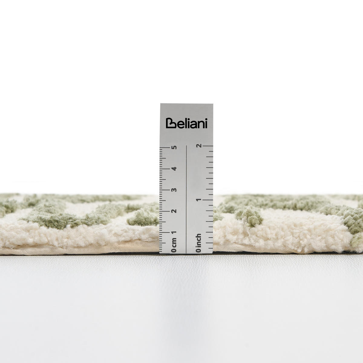 KOUPELNOVÁ PŘEDLOŽKA Béžová 60/90 cm Daharl - olivově zelená/zelená barva, textil (60/90cm) - Beliani