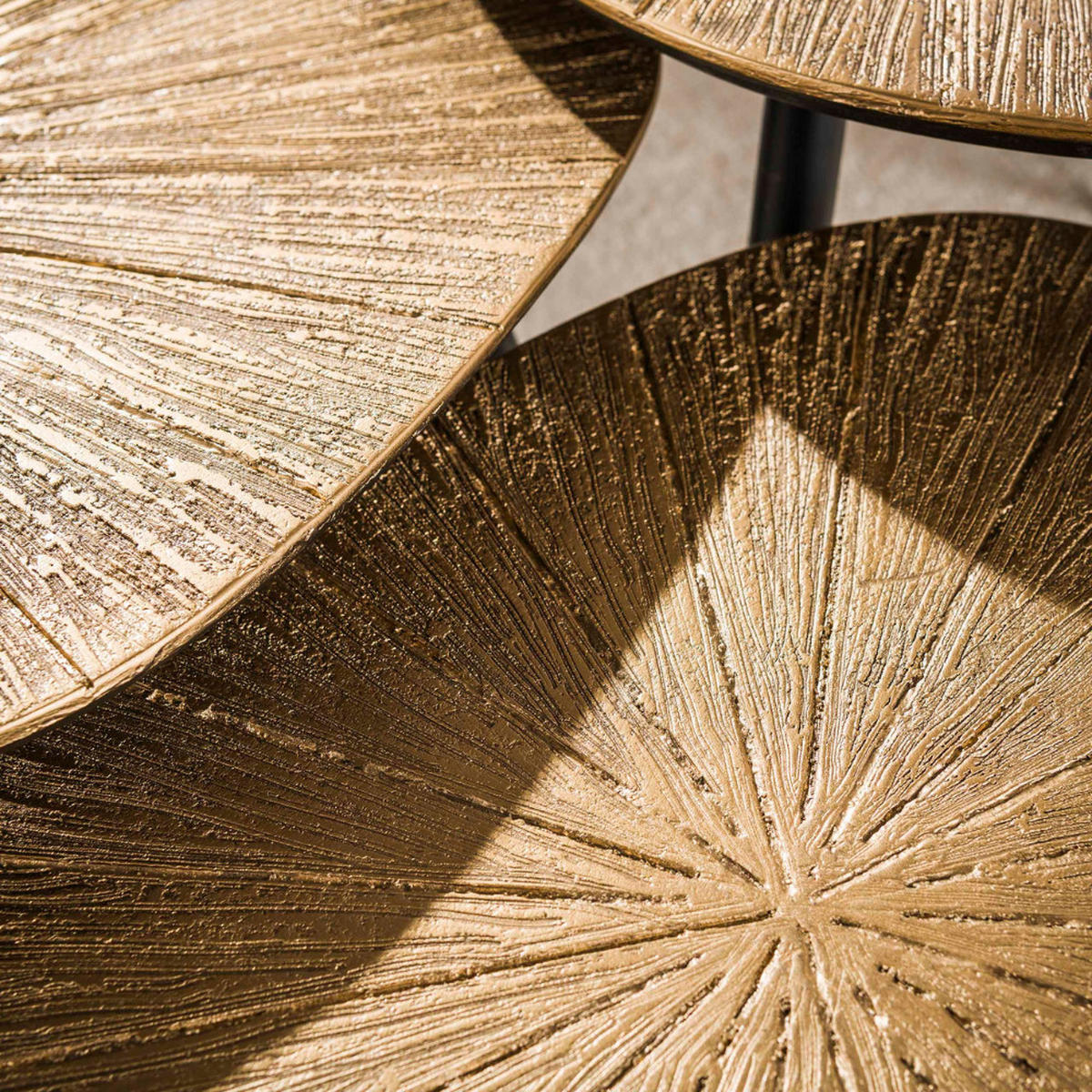 COUCHTISCH-SET DARIO RAGGIO Nierenförmige Satztische in Antikgold - Goldfarben, Holz (56/71/40cm) - alesvelt