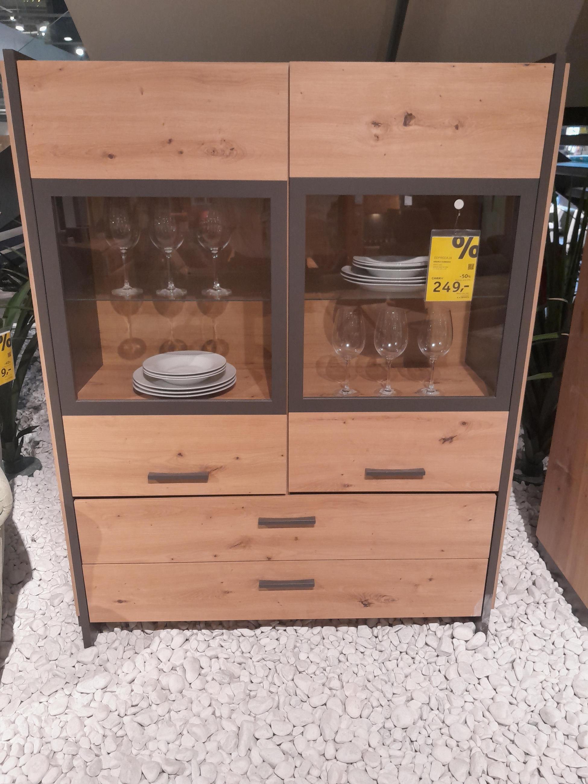 VISOKA KOMODA - Carryhome