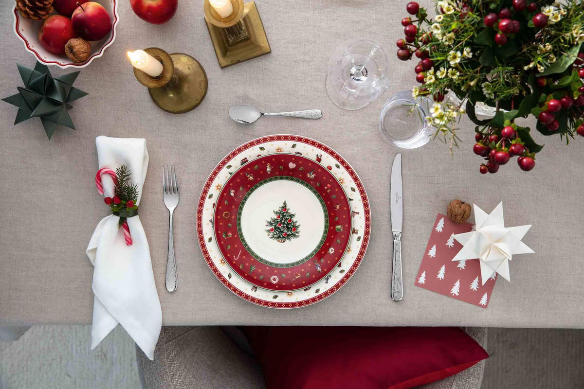 TELLERSET Toy's Delight rot 12er Set - Rot, Keramik (1/1/1cm) - Villeroy & Boch