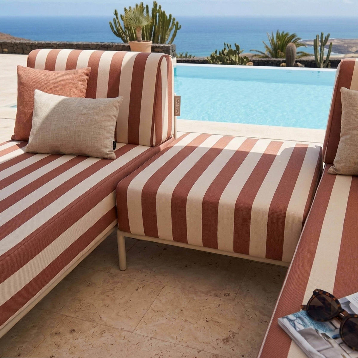 GARTENSOFA mit 3 Sitzplätzen, Terrakotta - Rot, Textil (128/78/144cm) - Oviala