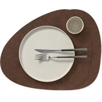 PLATZSET TISCHSETS Nupo - Leder - Dark Brown - Curved - Abwaschbar - 44 x 37 cm - 2 Stück - Dunkelbraun, Leder (44/37/2cm) - LIND DNA