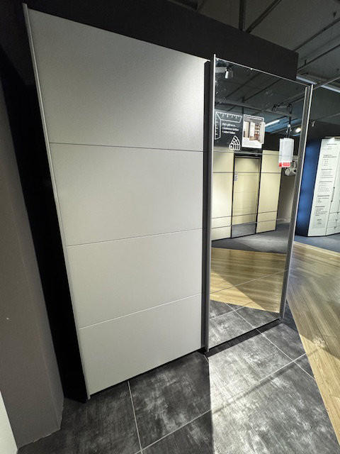 Schwebetürenschrank Quadra - Xora