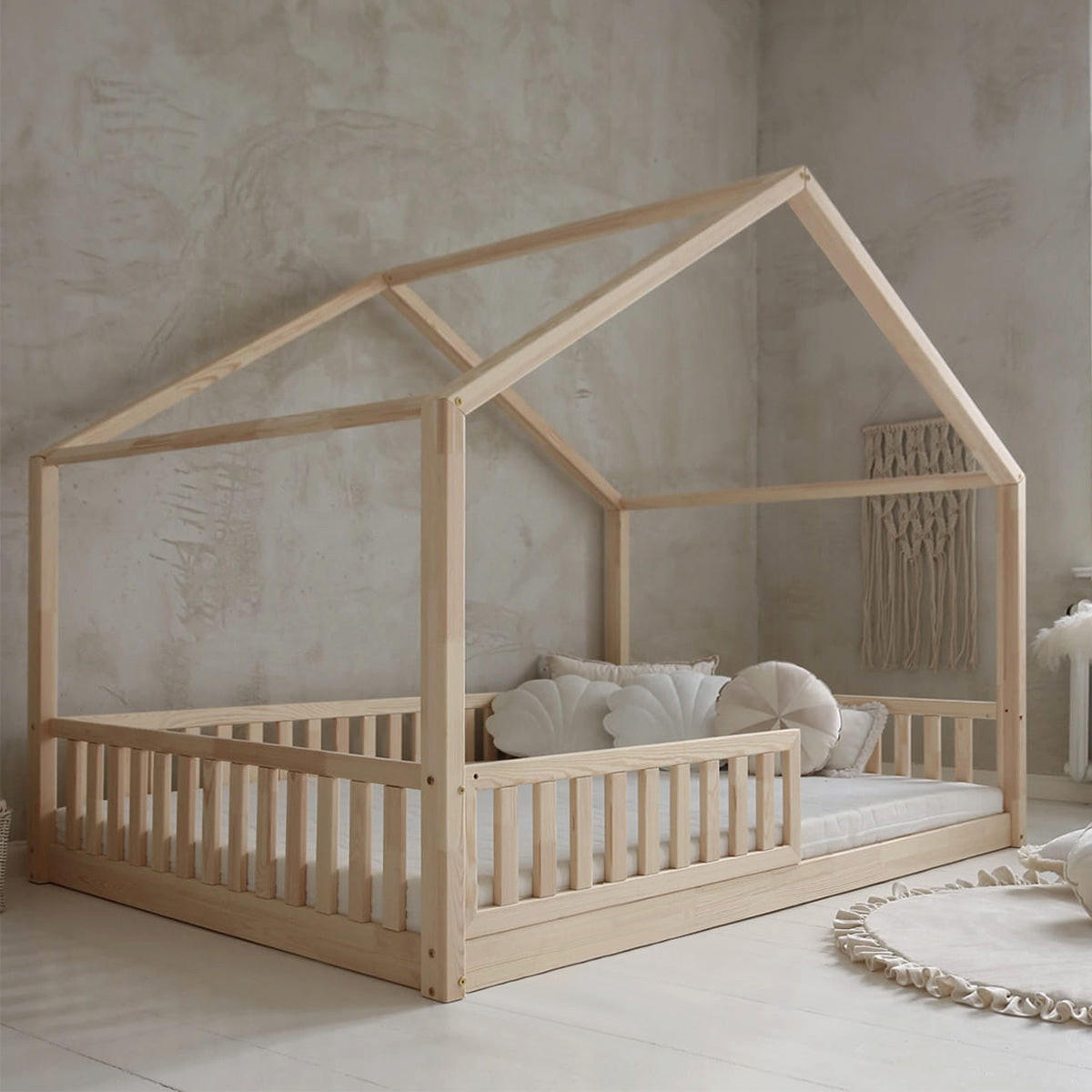 DOMČEKOVÁ POSTEĽ 140/200 Roxane Prírodné drevo - hnedá, drevo (140/200cm) - Petits-meubles
