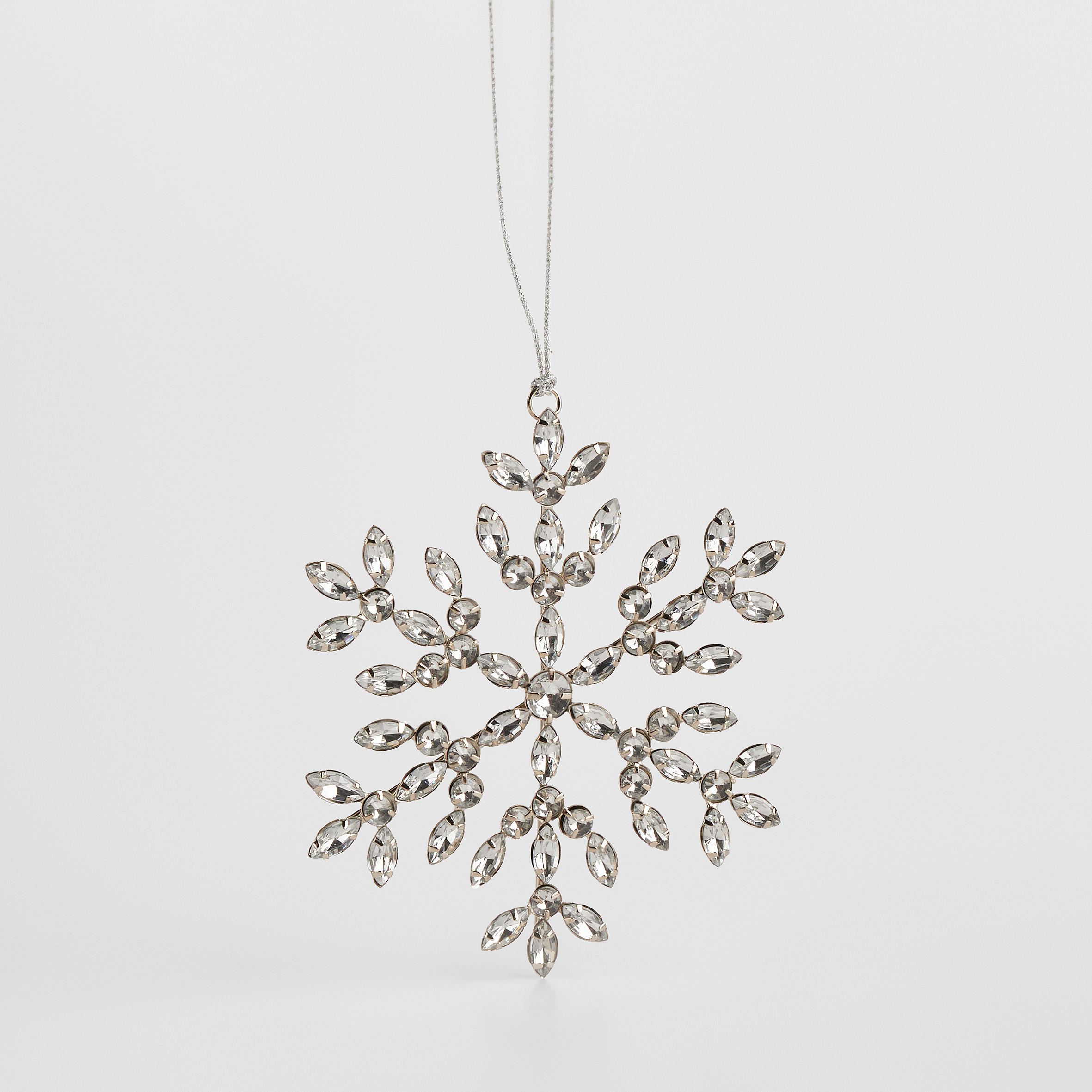 WANDDEKORATION Icy elegance, Silber, 15 x 15 cm, Dekorative Weihnachtsdeko - Silberfarben, Kunststoff (15/15/1cm) - home&you