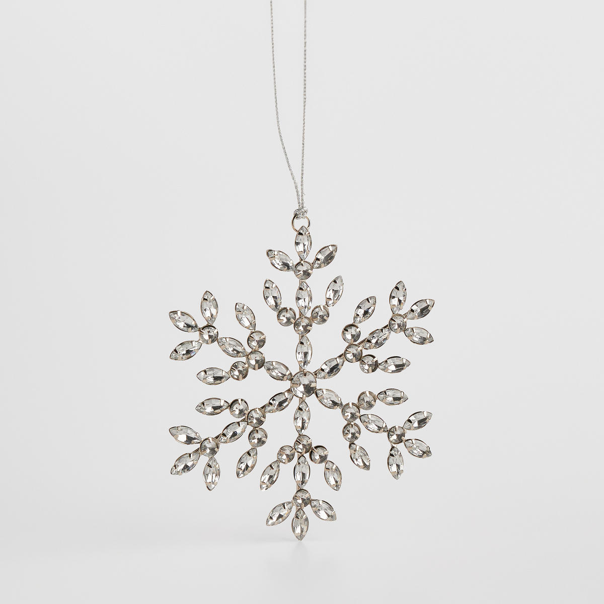 WANDDEKORATION Icy elegance, Silber, 15 x 15 cm, Dekorative Weihnachtsdeko - Silberfarben, Kunststoff (15/15/1cm) - home&you