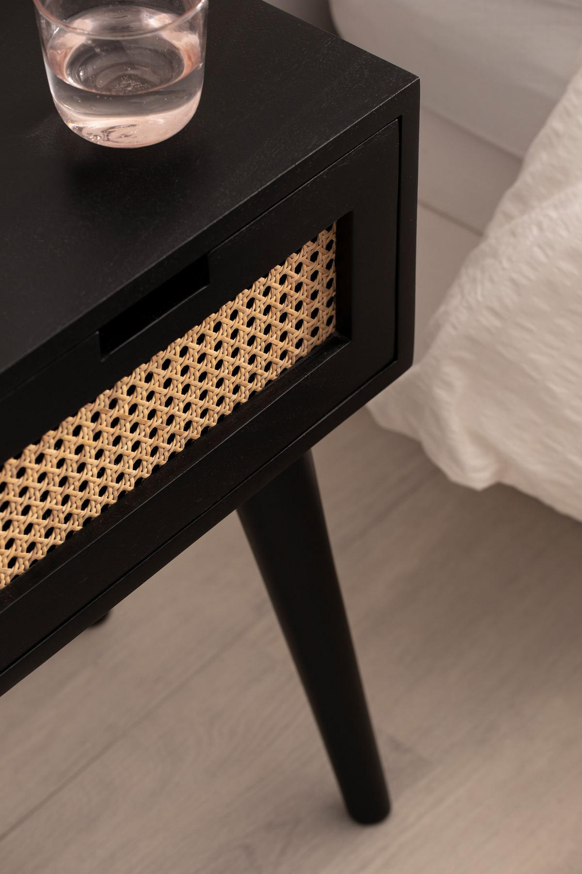 NACHTTISCH – Mango Massivholz/Rattan, 40x60x30 cm, Schwarz, 1 Schublade, Wiener Geflecht - Schwarz, Holz (40/60/30cm) - KADIMA DESIGN