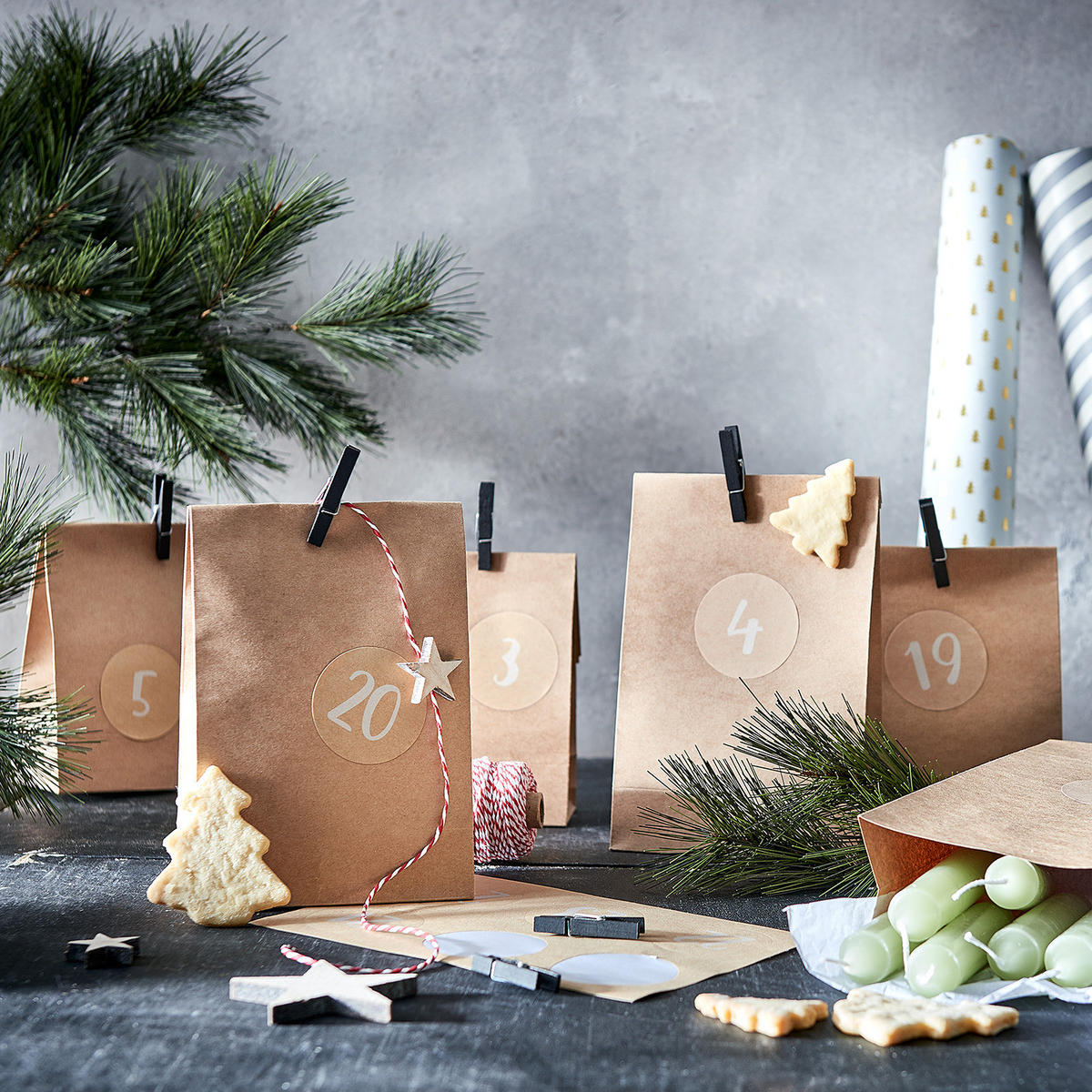 ADVENTSTÜTEN Surprise - Beige, Papier (20cm) - Butlers