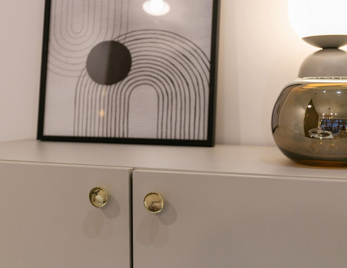 HIGHBOARD Divenos Greige 93 cm - Taupe/Goldfarben, Holzwerkstoff/Metall (93.2/131.7/39cm) - Selsey