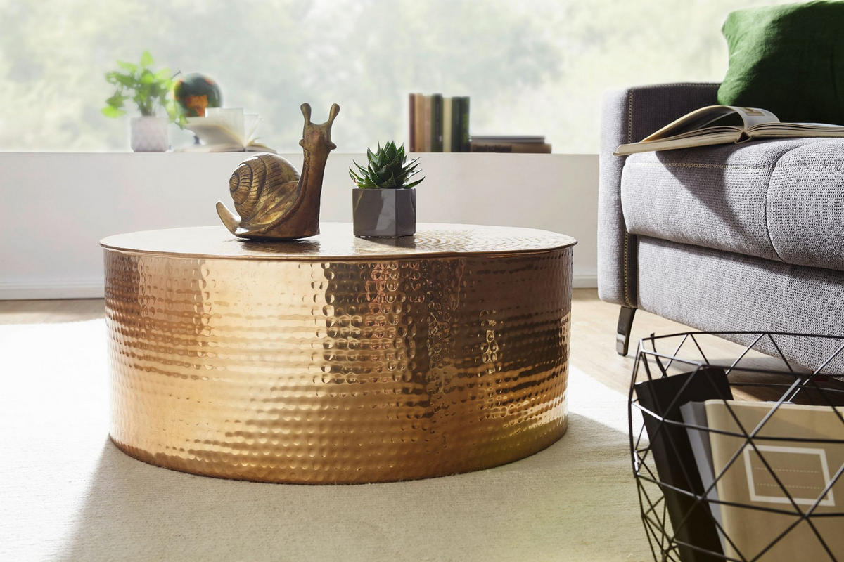 COUCHTISCH mit orientalischem Design, Hammerschlagstruktur und großzügiger Ablage aus Aluminium, Gold 75x75x31 cm - Goldfarben, Metall (75/75/31cm) - KADIMA DESIGN