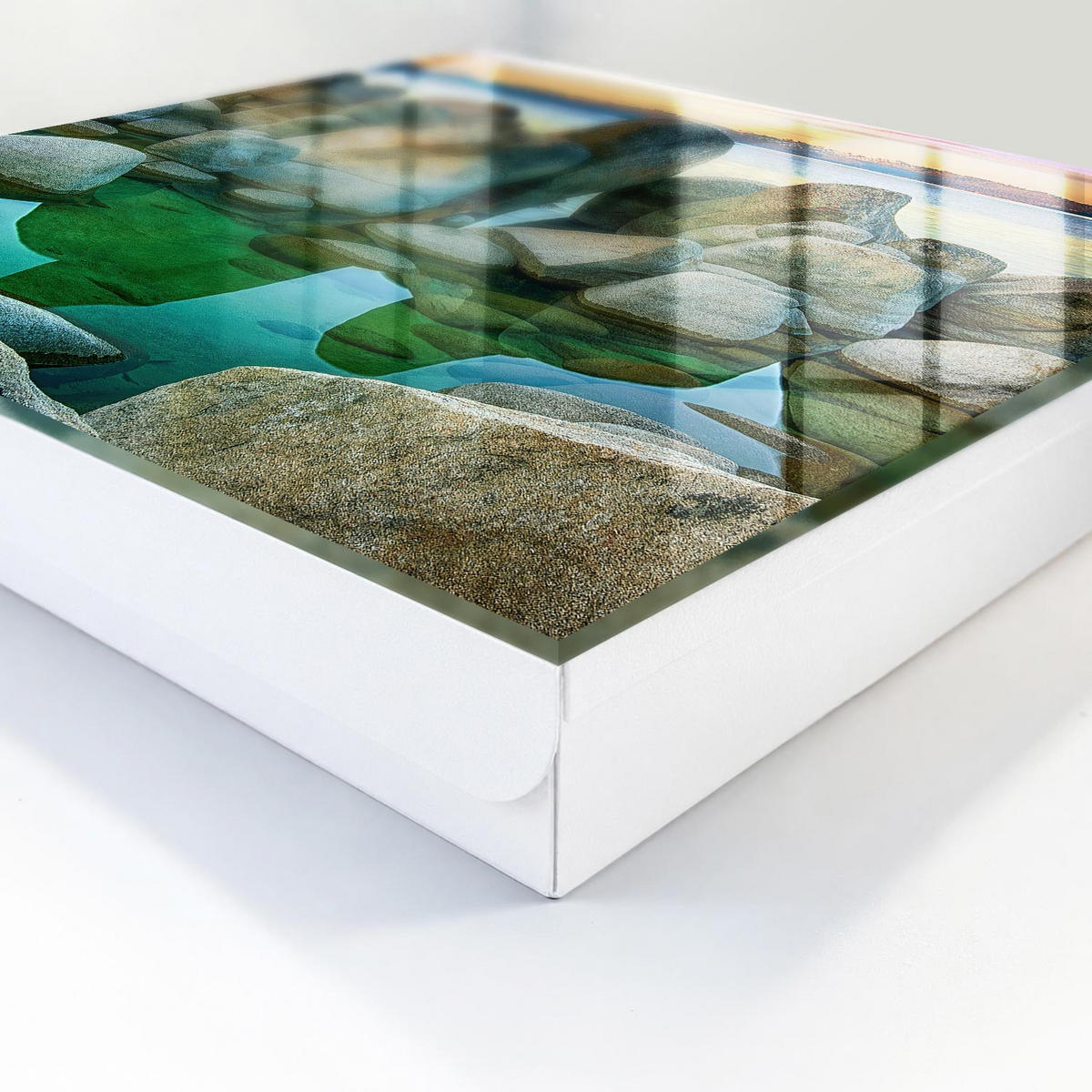 SCHLÜSSELBOX Weiß 30x30 cm – Türöffnung nach rechts - Bergfrieden - Grün, Metall (30/30/5cm) - TULUP