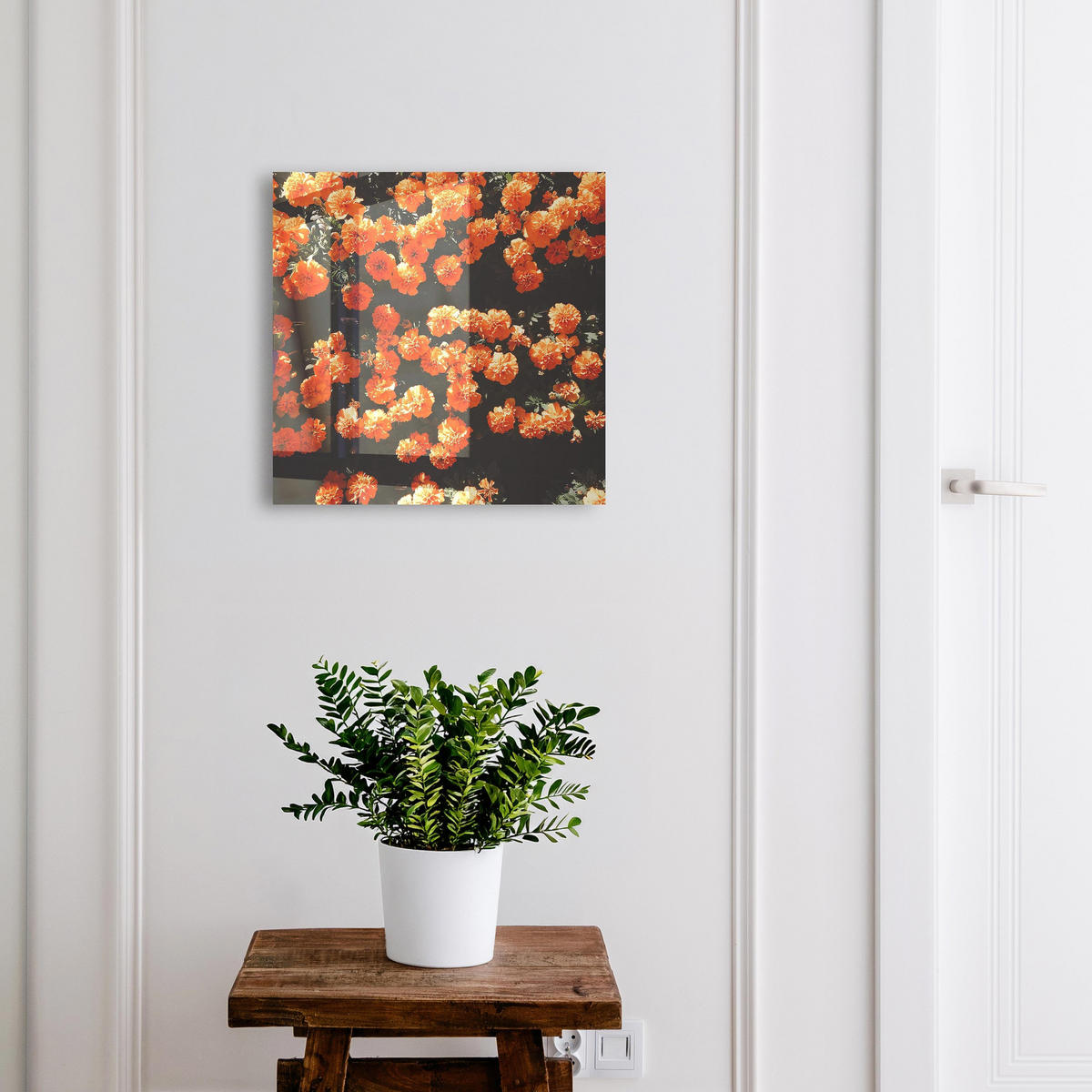 SCHLÜSSELBOX Weiß 30x30 cm – Türöffnung nach rechts - Blühende Fülle - Orange, Metall (30/30/5cm) - TULUP