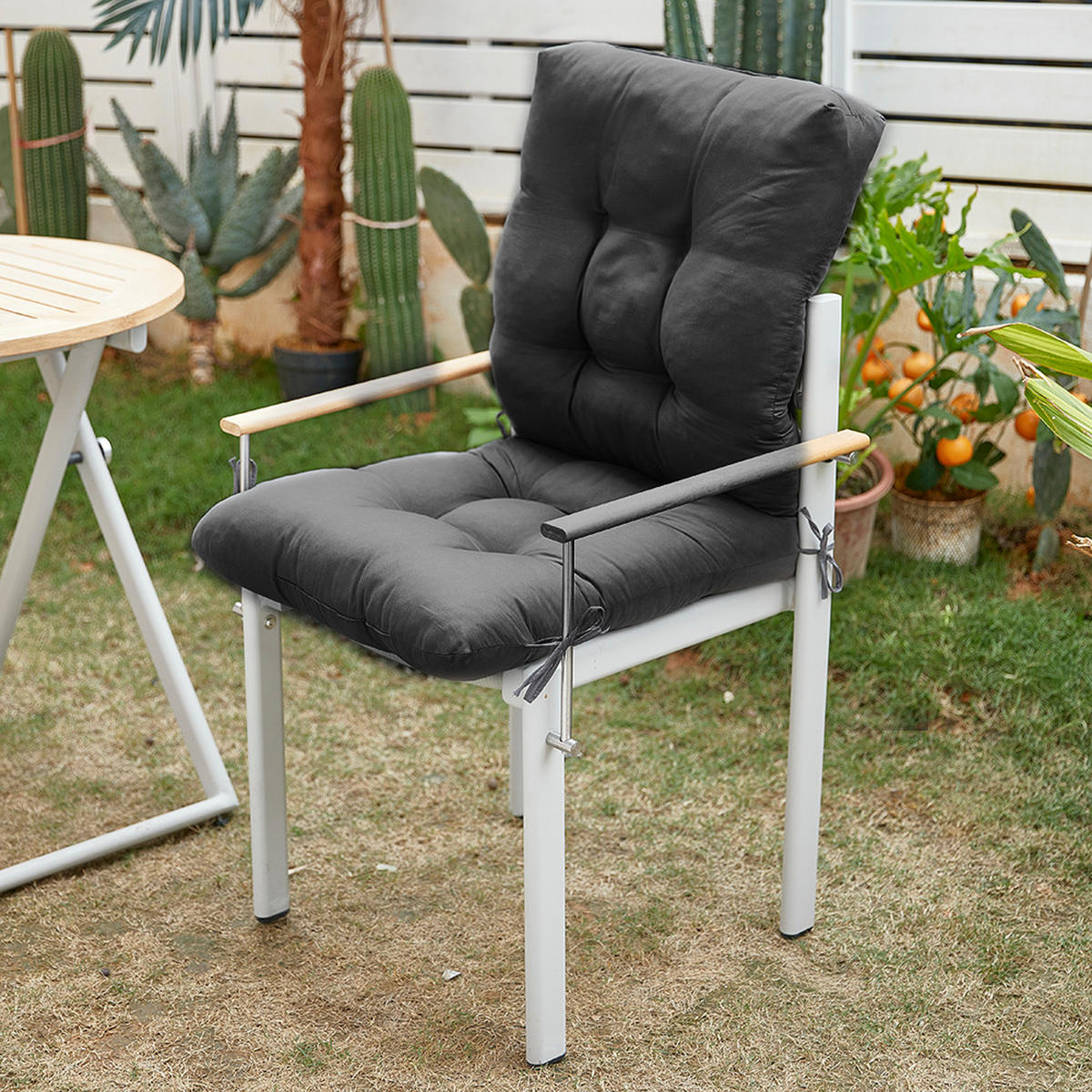 GARTENSTUHLAUFLAGE aus Polyester in Dunkelgrau mit tiefer Sitzfläche für Innen- und Außenmöbel 110 cm L x 50 cm - Dunkelgrau, Textil (50/110cm) - Livingandhome
