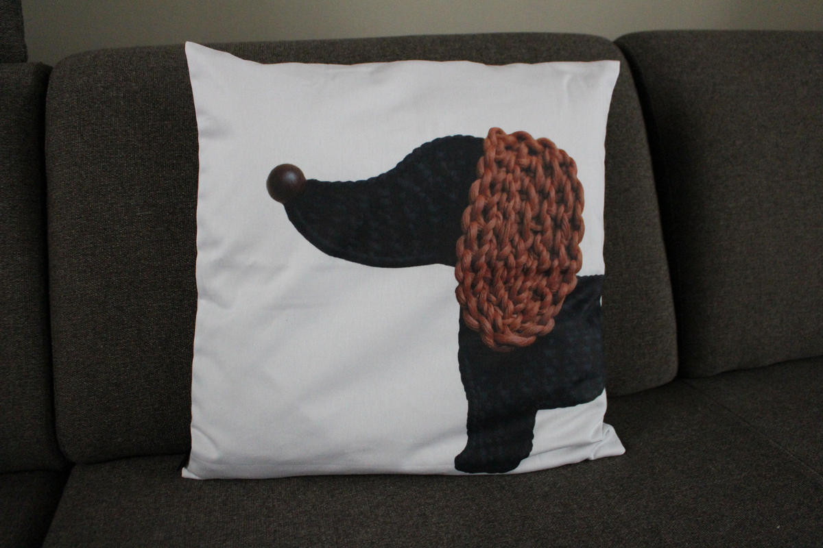 KISSENHÜLLE KLEINER DACKEL Ohr - Weiß/Braun, Textil (50/50cm) - Yve! decoration