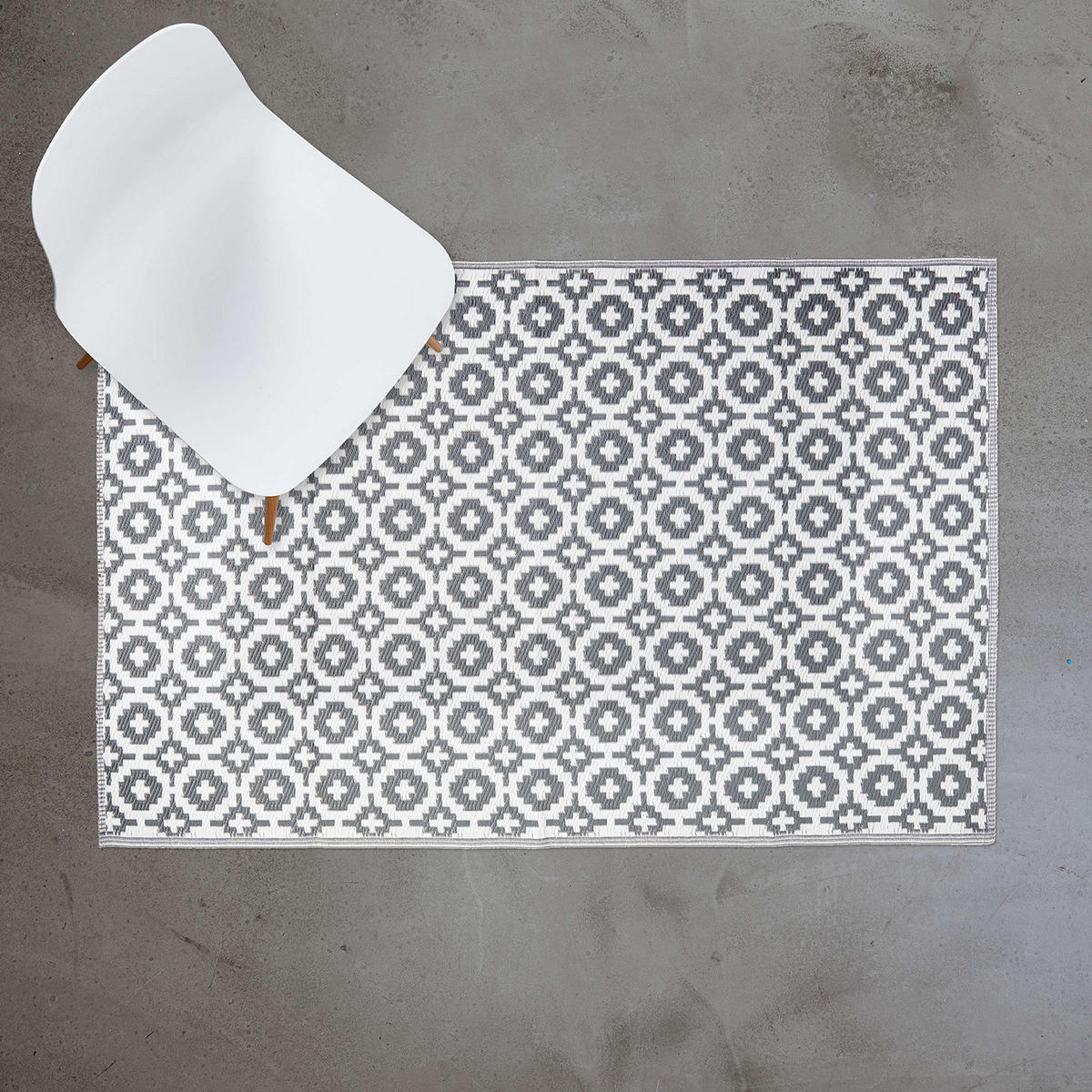 IN-/OUTDOORTEPPICH Colour Clash - Weiß/Grau, Kunststoff (118/180cm) - Butlers