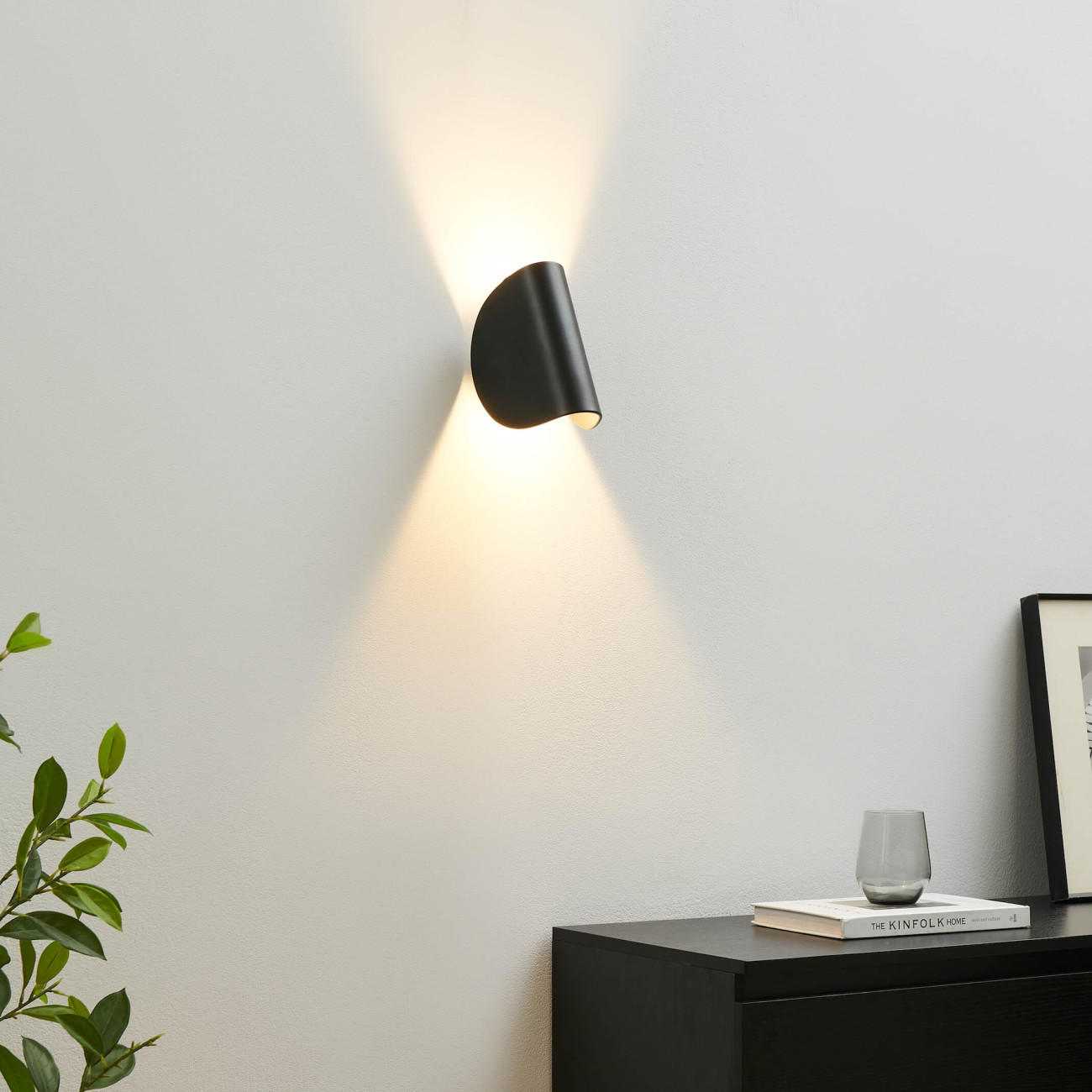 WANDLEUCHTE Notte, Schwarz, 16cm - Schwarz, Metall (10.3/16/11cm) - KOSILUM