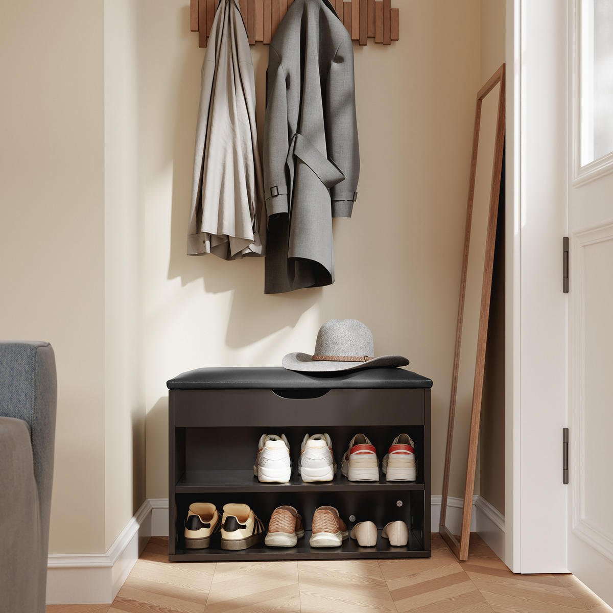 SCHUHBANK mit 2 Ablagen und Sitzkissen Schwarz 60x30x43cm - Schwarz, Holzwerkstoff (30/43/60cm) - SoBuy