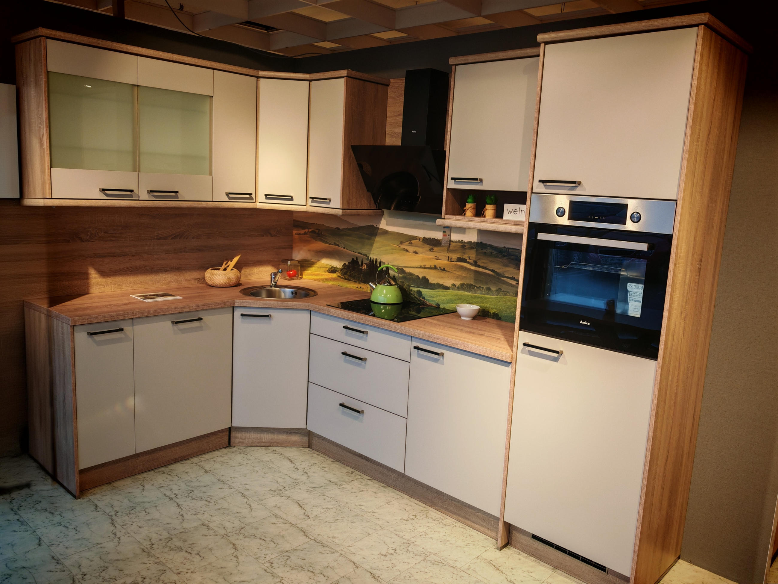 VGRADNA KUHINJA MOON - Welnova