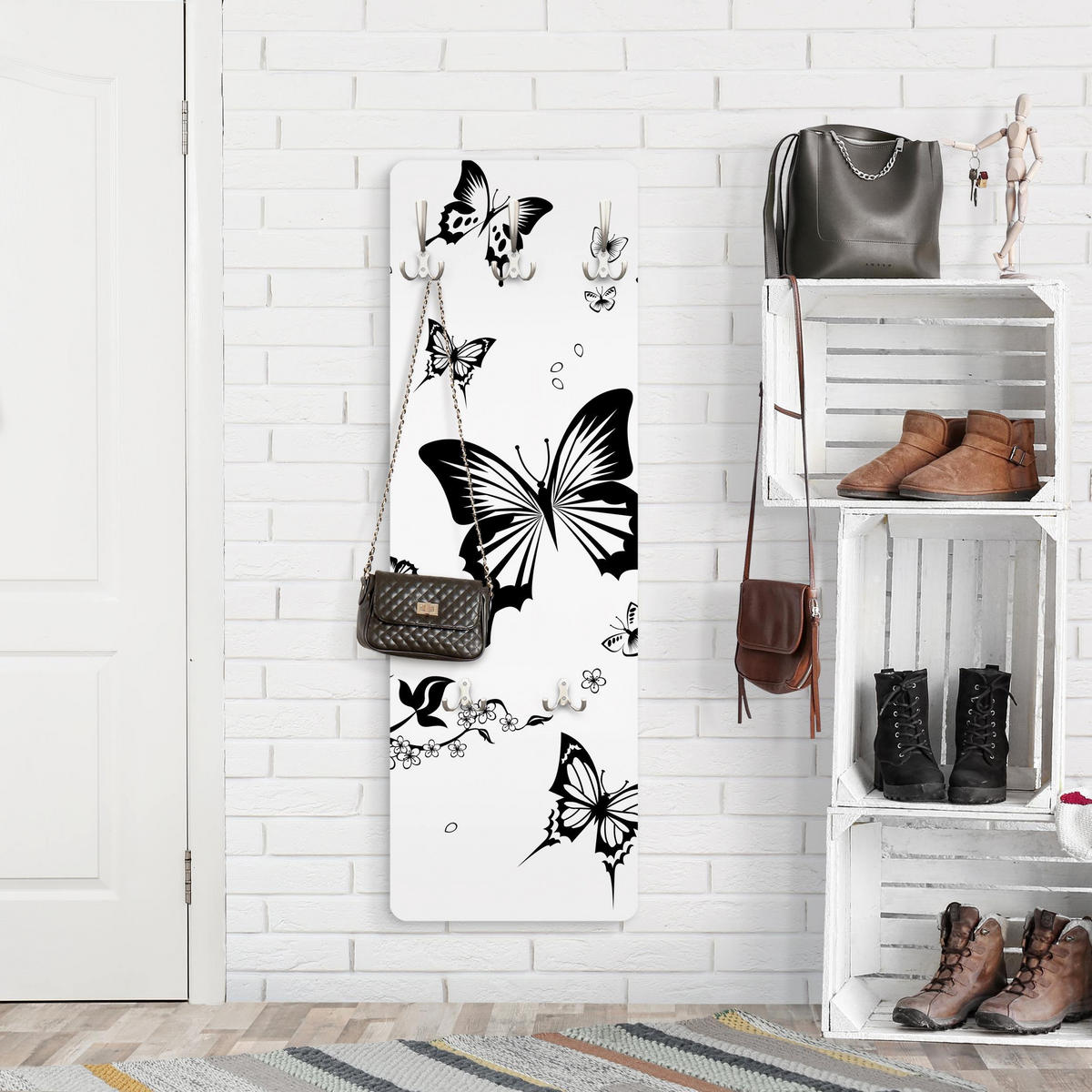 WANDGARDEROBE - Blumen und Schmetterlinge 34/105 cm - Schwarz, Holzwerkstoff (34/105/1.6cm) - Bilderwelten