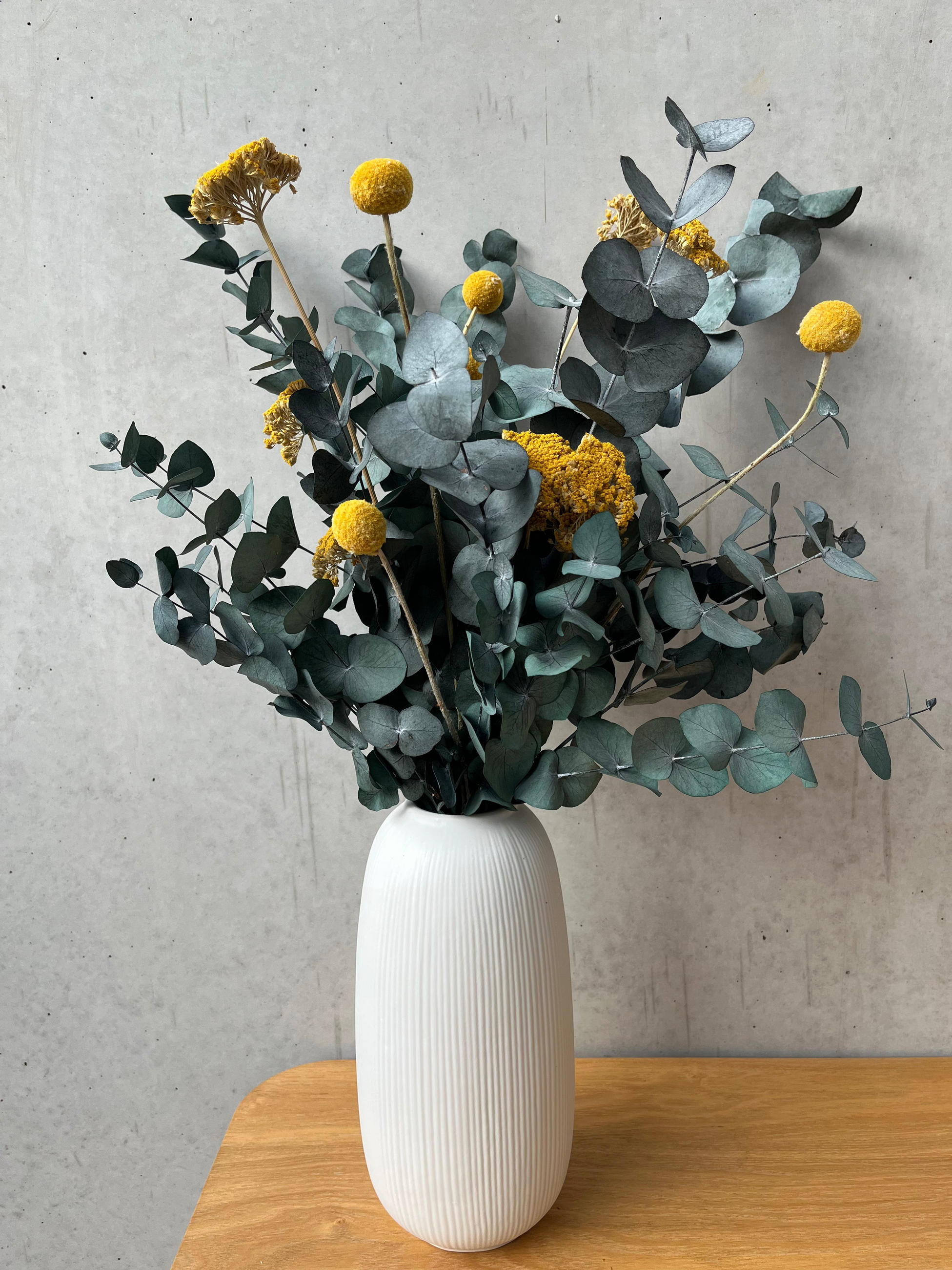 TROCKENBLUMEN Strauß Pop of Color: Eukalyptus yellow - Gelb, Naturmaterialien (40cm) - Lykke & You