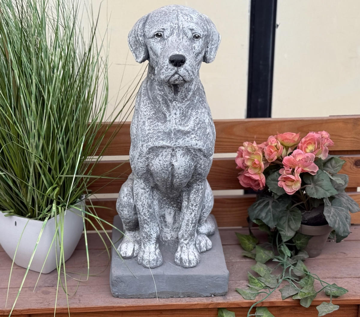 STEINFIGUR Dogge massiv, frostfest - Grau, Stein (25/48/25cm) - stoneandstyle