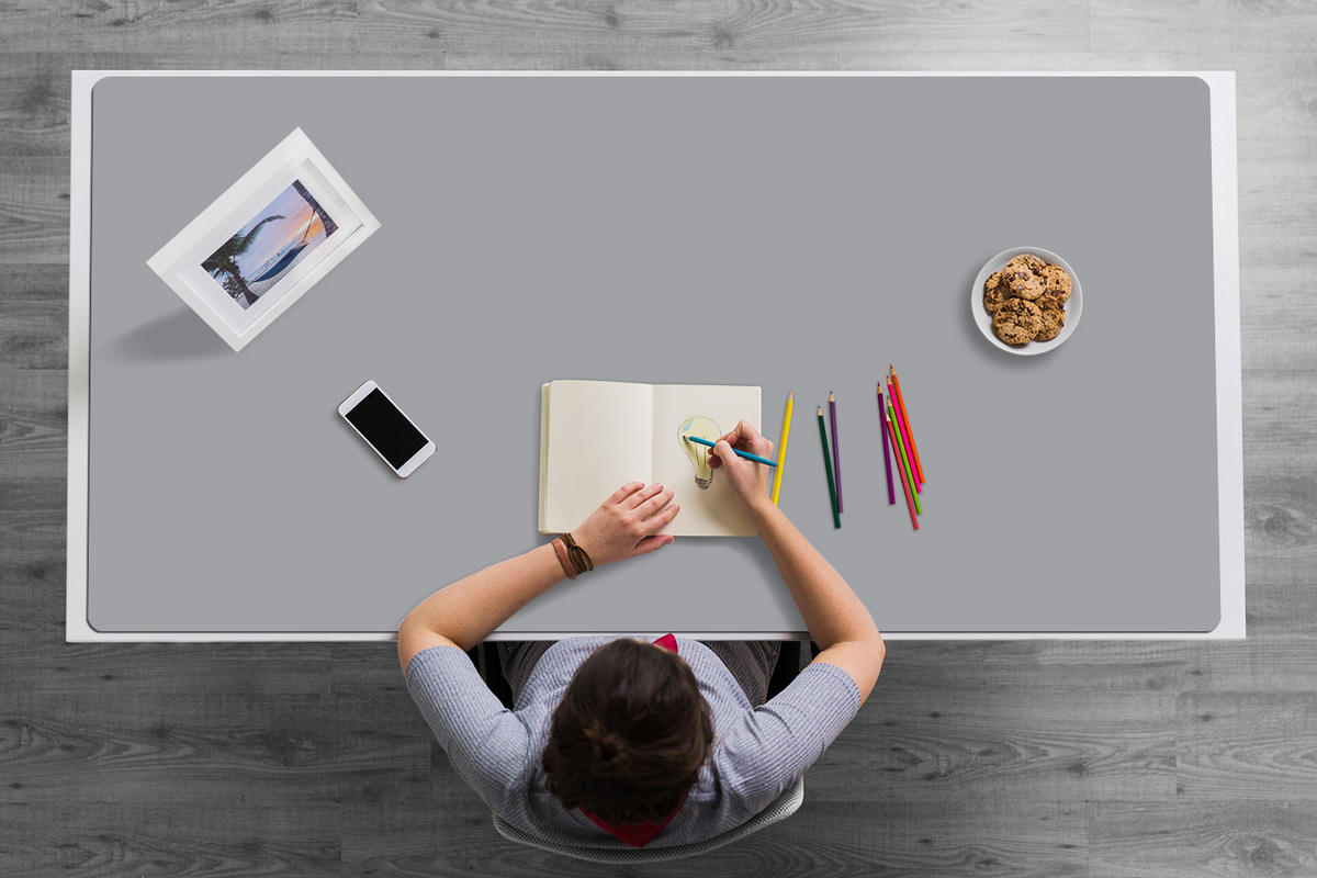 SCHREIBTISCHUNTERLAGE 90x45 cm Grau - Grau, Kunststoff (1.6/90/45cm) - ArtPrintCave