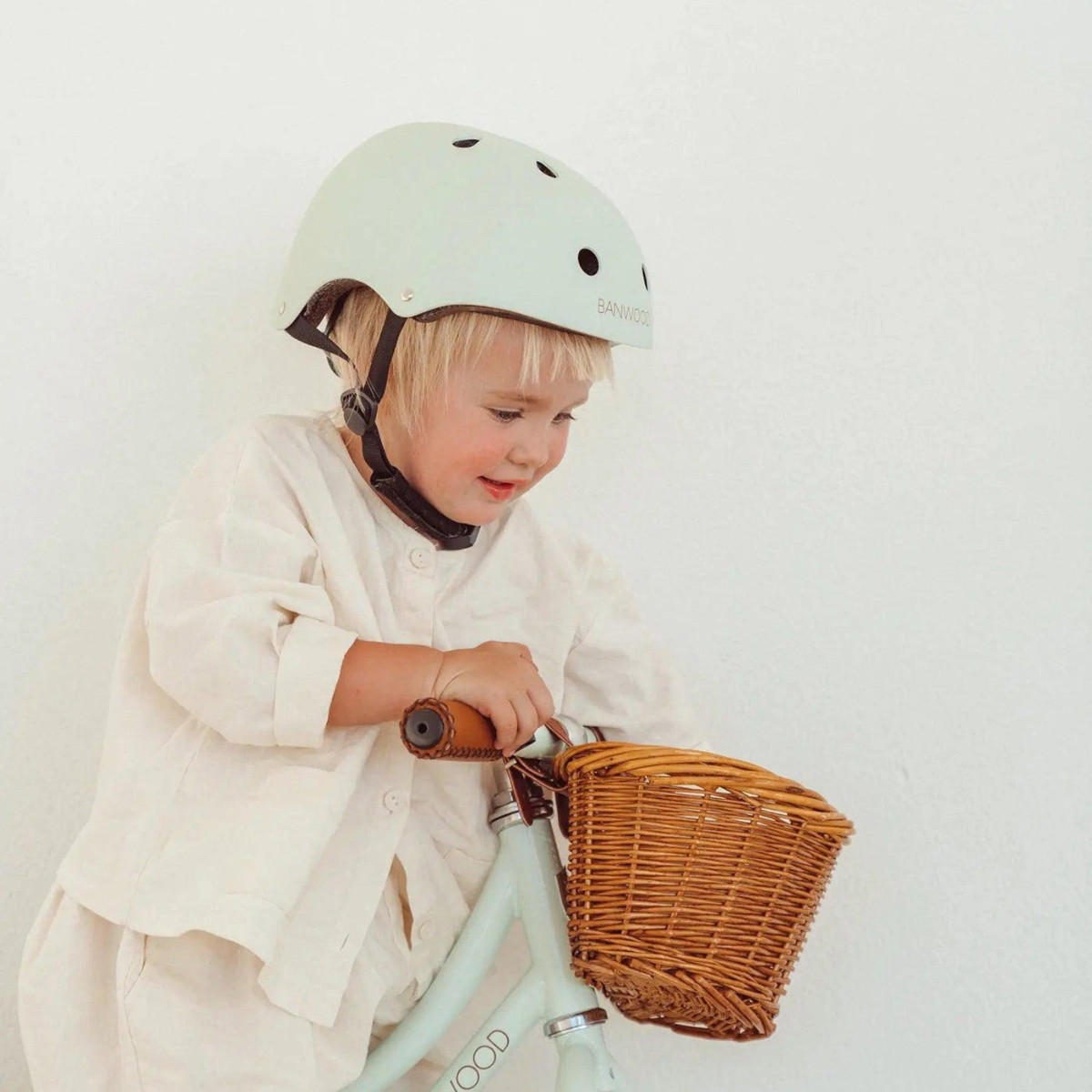 FAHRRADHELM für Kinder 3-7 Jahre, Minze - Mintgrün, Kunststoff (21/24cm) - Banwood