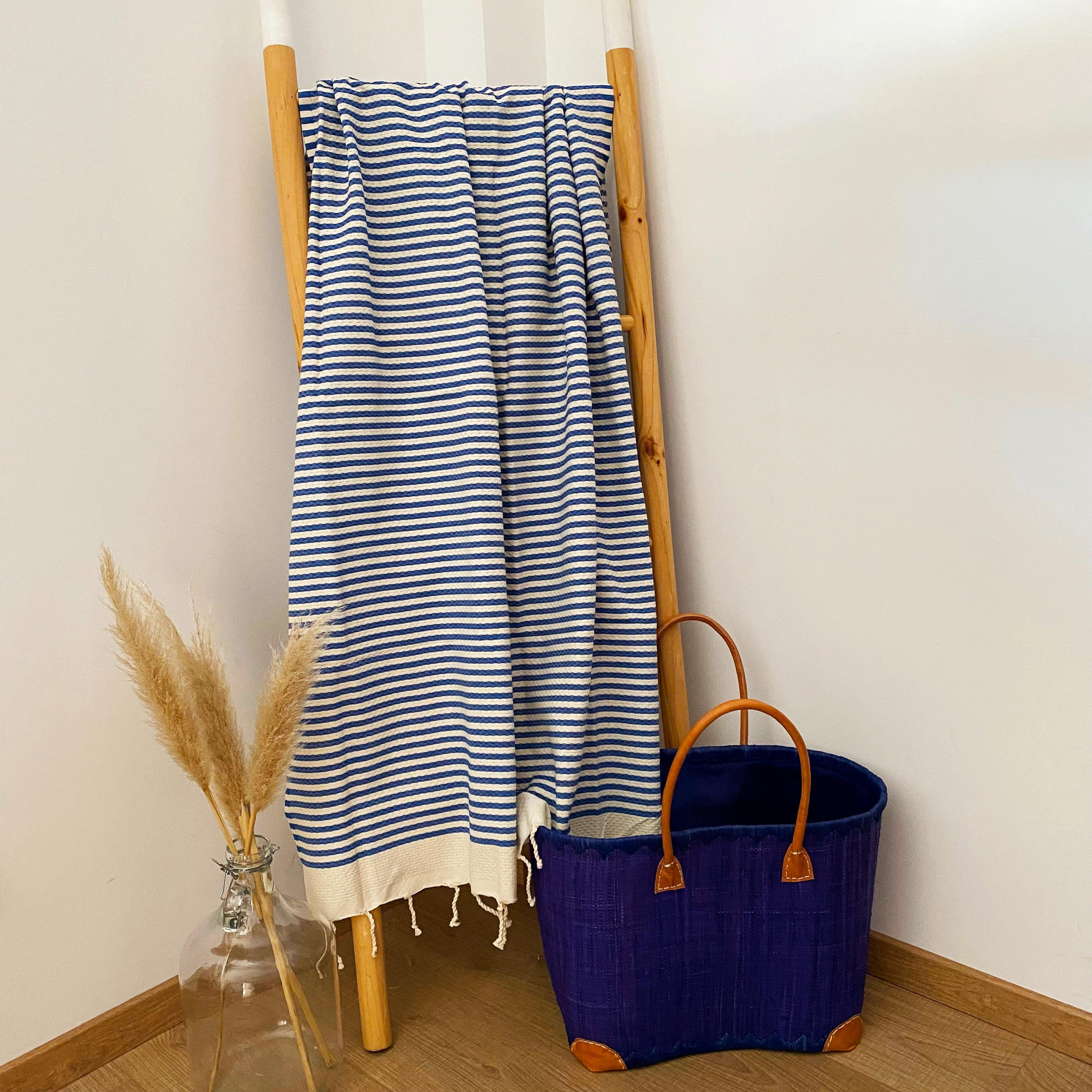 HAMMAMTUCH Traditionelle Yadara 200x200 190g/m² dunkelblau - Blau, Textil (200/200cm) - LE COMPTOIR DE LA PLAGE