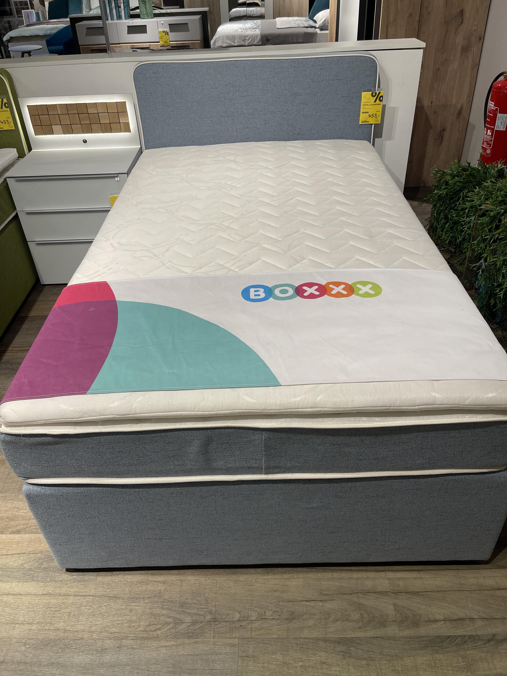 Postelja Boxspring Ema - Boxxx