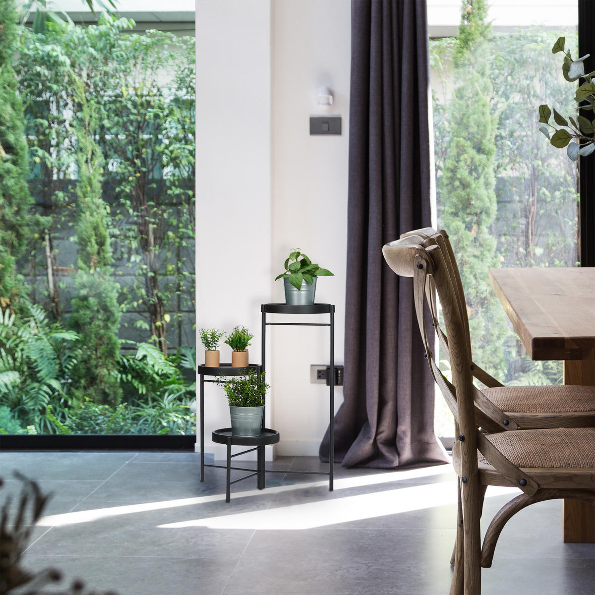 BLUMENREGAL - Schwarz, Kunststoff/Metall (44/65/44cm) - Relaxdays