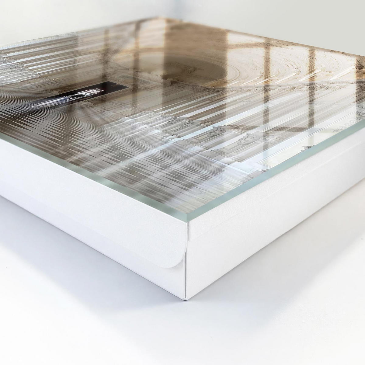 SCHLÜSSELBOX Weiß 30x30 cm – Türöffnung nach rechts - Klassische Architektur - Beige, Metall (30/30/5cm) - TULUP