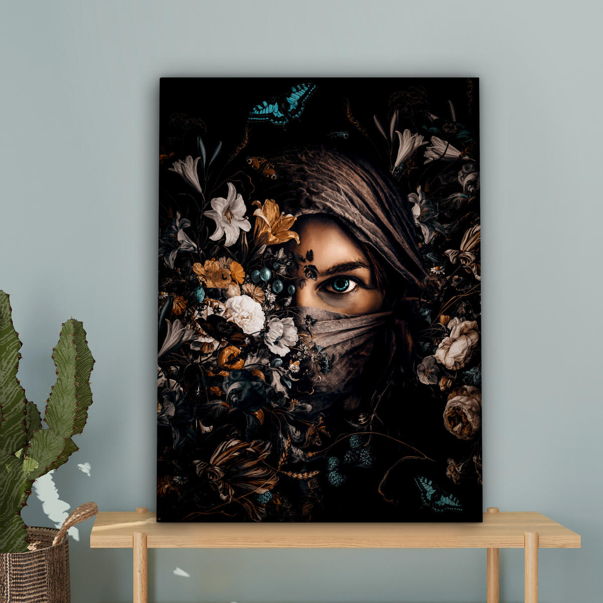 LEINWANDBILD Frau - Luxus - Blumen - Schmetterling - Porträt 60x80 cm - Schwarz, Textil (60/80cm) - MuchoWow