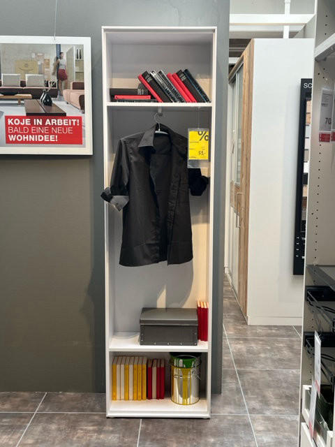 GARDEROBE SPECTRE - Hom`in