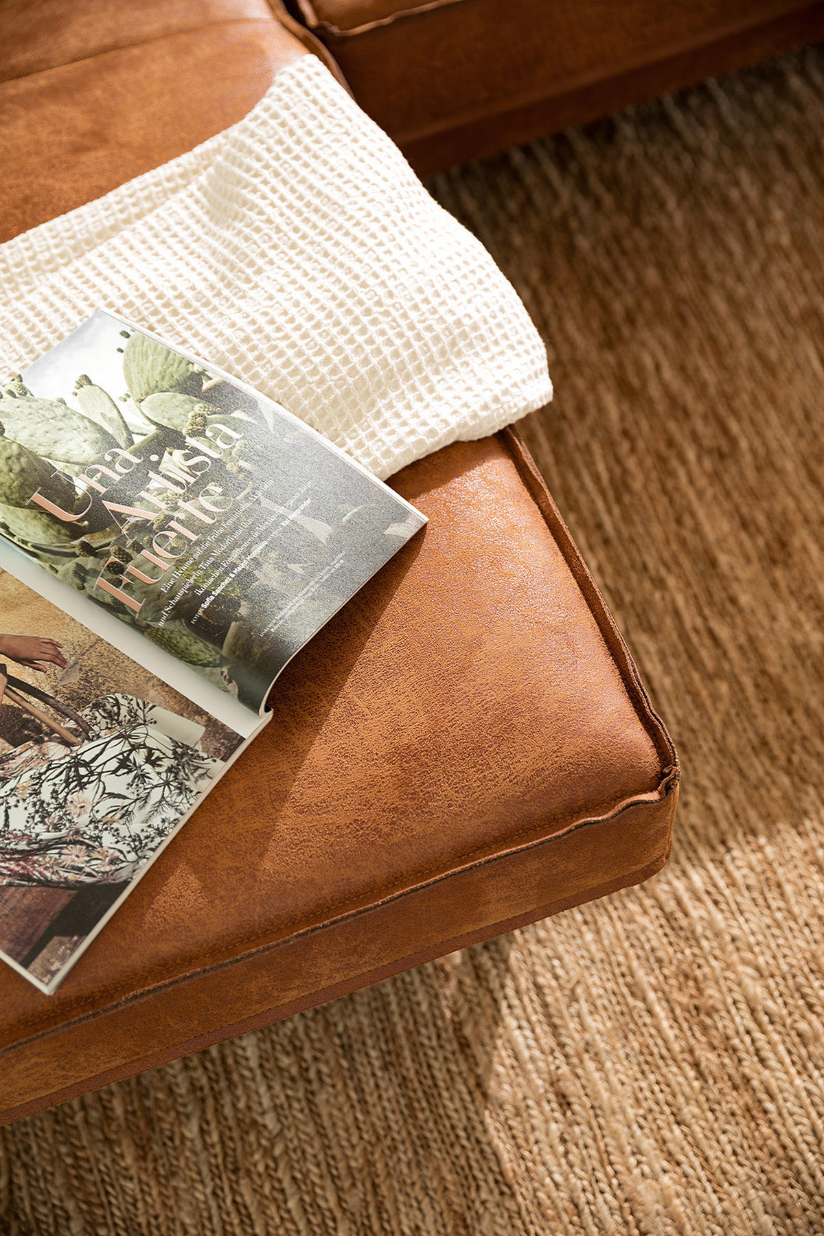 ECKSOFA mit Longchair - Cognac/Schwarz, Leder/Textil (236/164cm) - home24